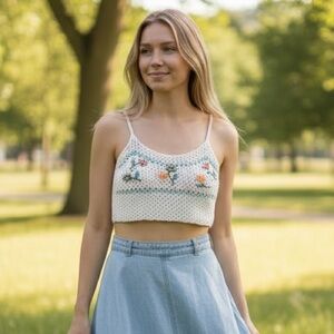 Forever 21 crochet spaghetti strap top